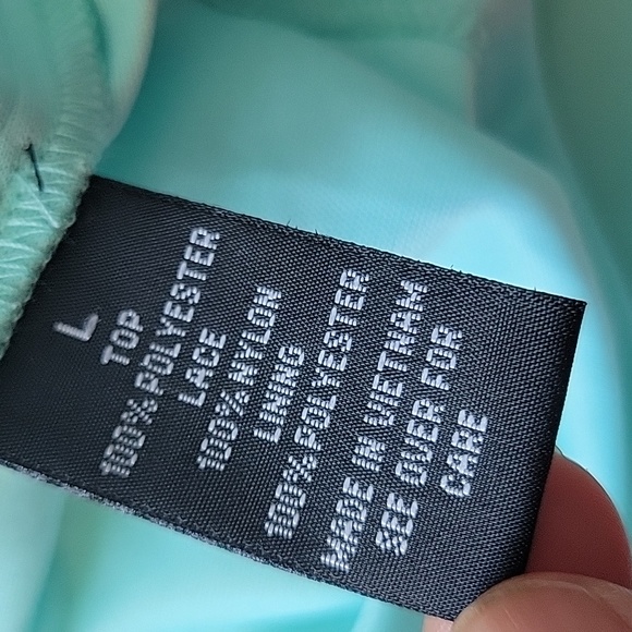 BCX Ruffle front Sleeveless Blouse - Picture 8 of 9